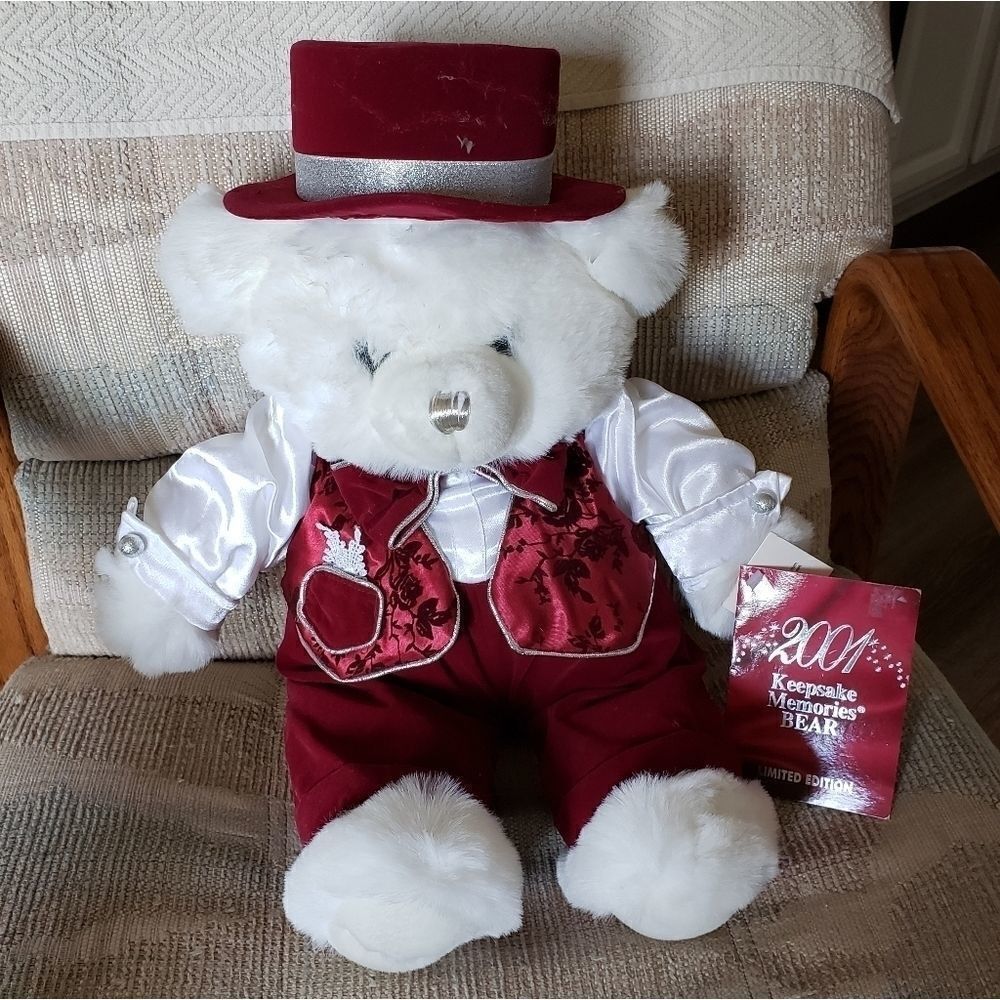 *Collector bear, 18 inch 2001 millennial bear with tags
